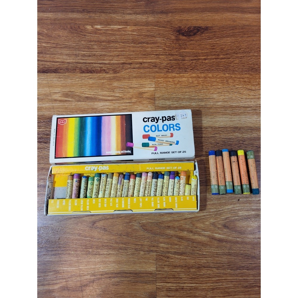 Lot Of Sakura Cray Pas Oil Pastels‎
